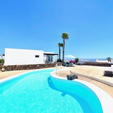 Bungalow Rey Carlos بويرتو ذيل كارمين المظهر الخارجي الصورة