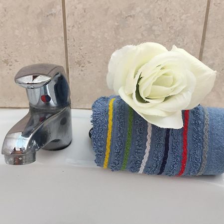 Bungalow Rey Carlos بويرتو ذيل كارمين المظهر الخارجي الصورة