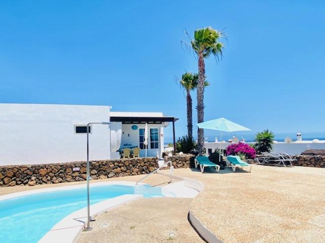 Bungalow Rey Carlos بويرتو ذيل كارمين المظهر الخارجي الصورة